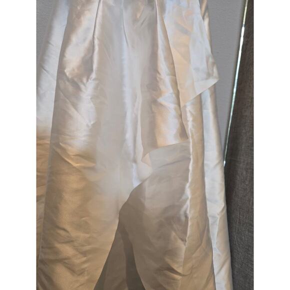 Revolve Elliatt Protea Gown 2XL Ivory Off-Shoulder Hi-Low Formal White Party - Picture 8 of 16